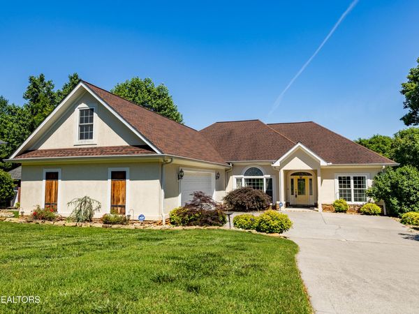 210 Indian Shadows Drive, Maryville, TN 37801