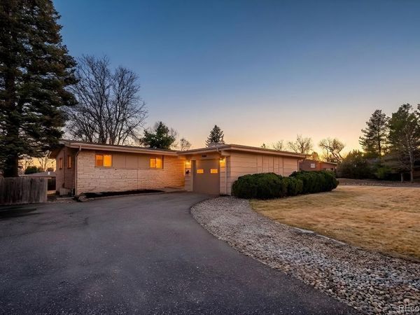 6040 W Elmhurst Drive, Littleton, CO 80128