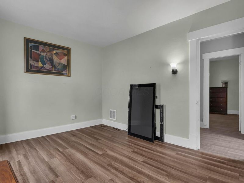 283 Whitethorne Avenue, Columbus, OH 43223 Photo 24