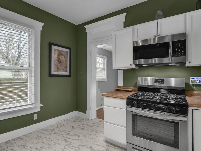 283 Whitethorne Avenue, Columbus, OH 43223 Photo 7