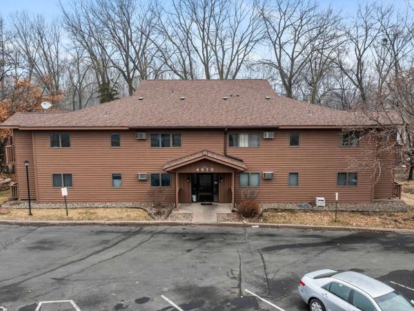 4870 Babcock Trail, Unit 333, Inver Grove Heights, MN 55077