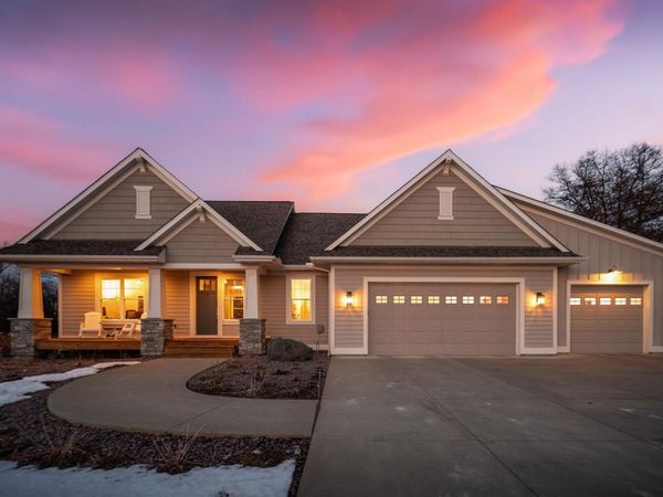 24111 Rice Lake Drive , Lakeville, MN 55044