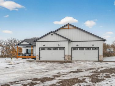 27835 143rd Street NW, Zimmerman, MN 55398