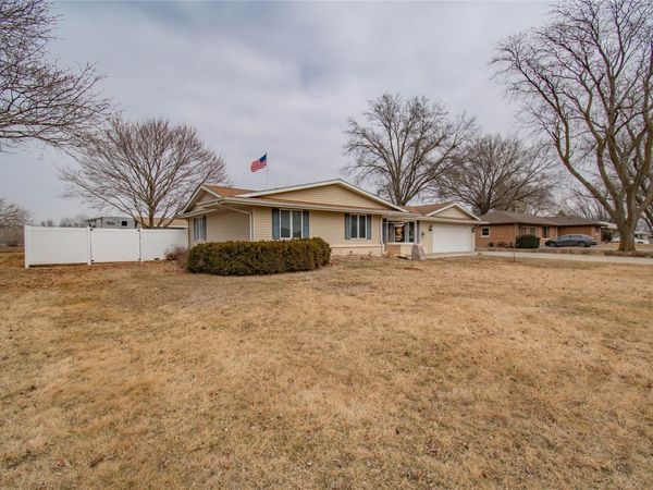 1609 Taylor Street, Redfield, IA 50233