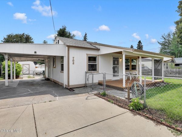 706 W Davidson Ave, Coeur d'Alene, ID 83814