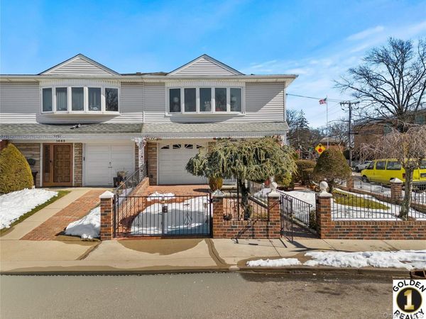 1665 156th Street , Whitestone, NY 11357