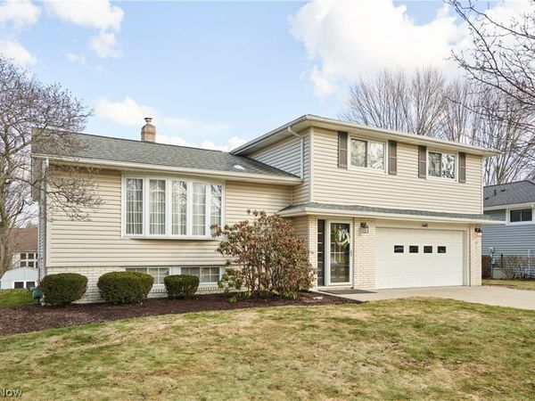 6403 Huntington Drive , Solon, OH 44139