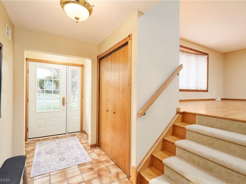 6403 Huntington Drive, Solon, OH 44139 Photo 3