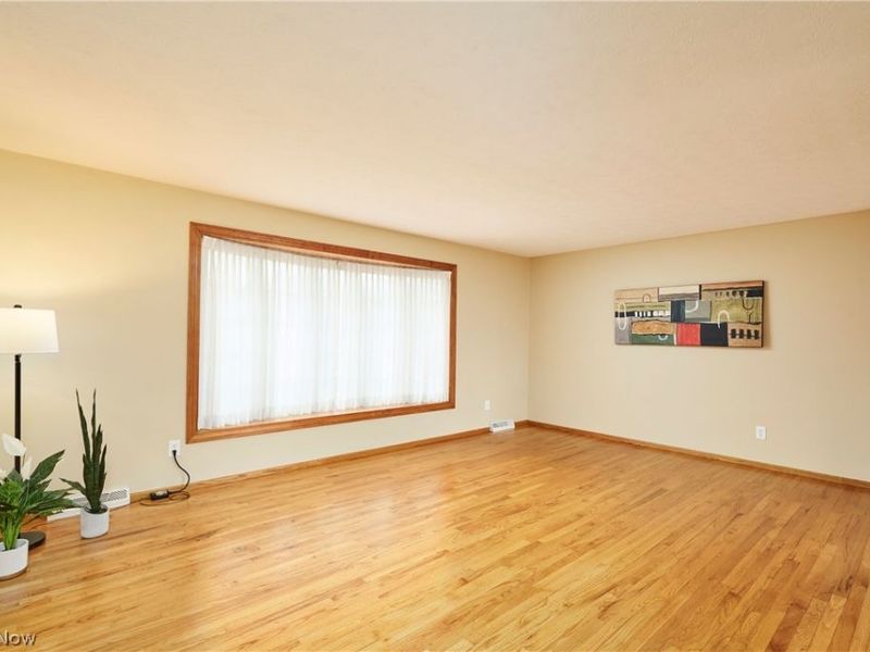 6403 Huntington Drive, Solon, OH 44139 Photo 5