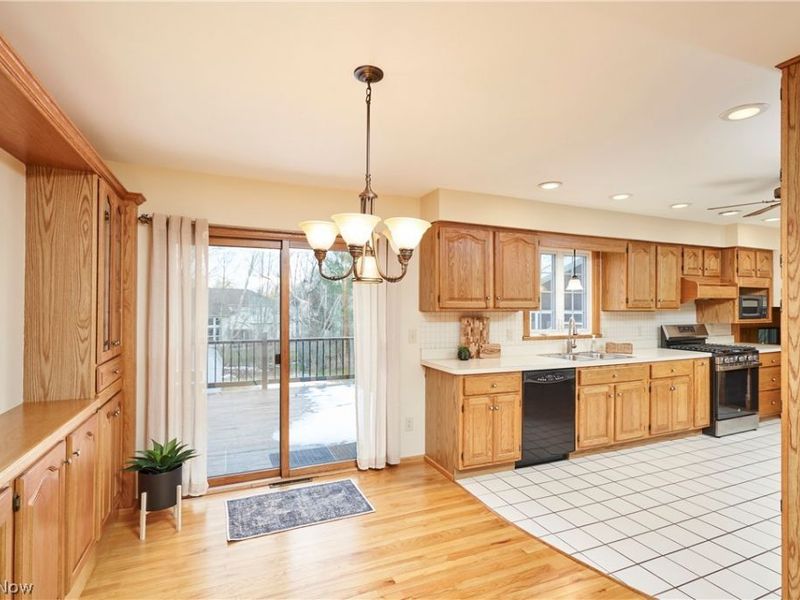 6403 Huntington Drive, Solon, OH 44139 Photo 8