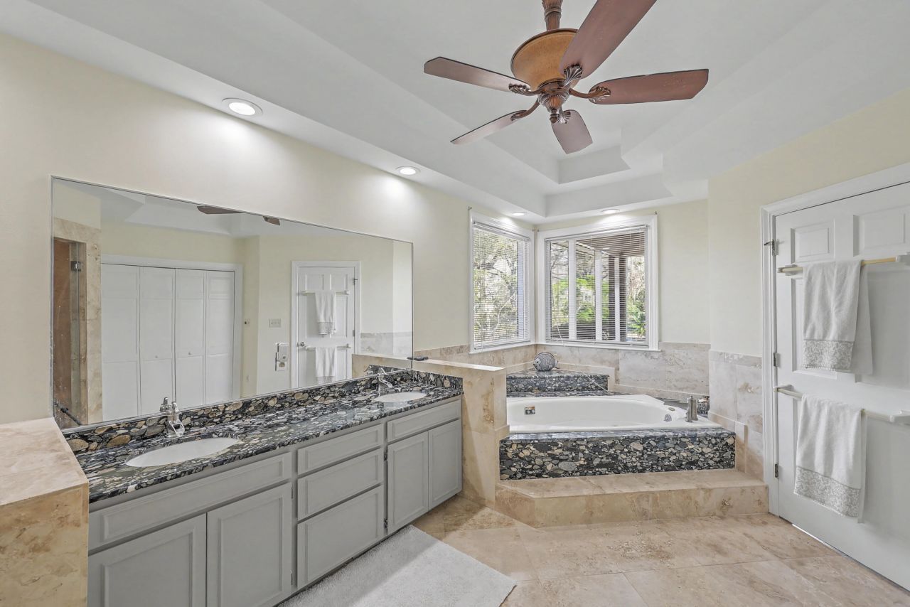 1417 Eagle Landing Boulevard Photo 13