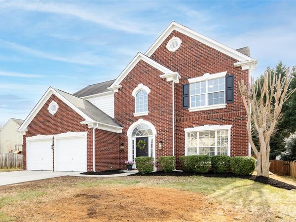 2130 Winthorp Ridge Road, Charlotte, NC 28270