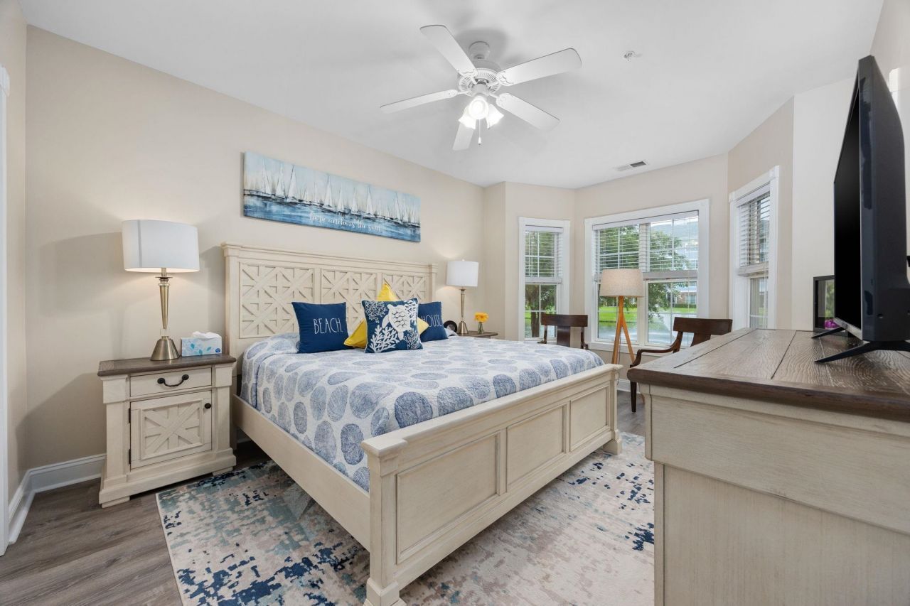 4869 Luster Leaf Circle Photo 18