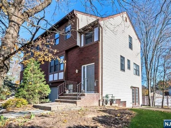 37 1-2 SMITH Street, WALDWICK, NJ 07463