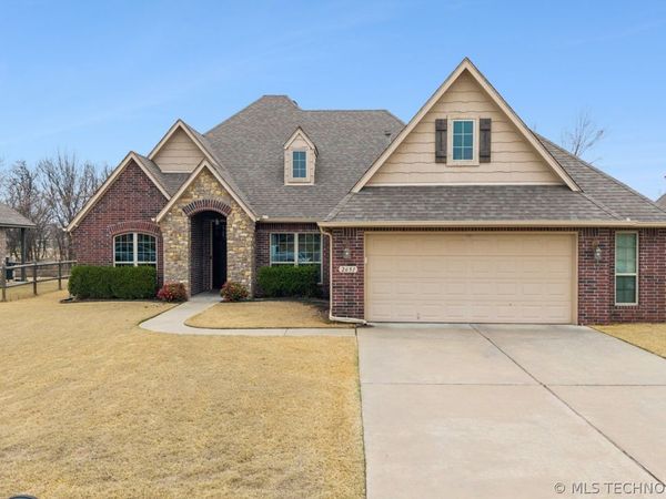 2651 N 17th Street , Broken Arrow, OK 74012