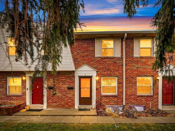 5705 Tamarack Boulevard W, Unit F, Columbus, OH 43229