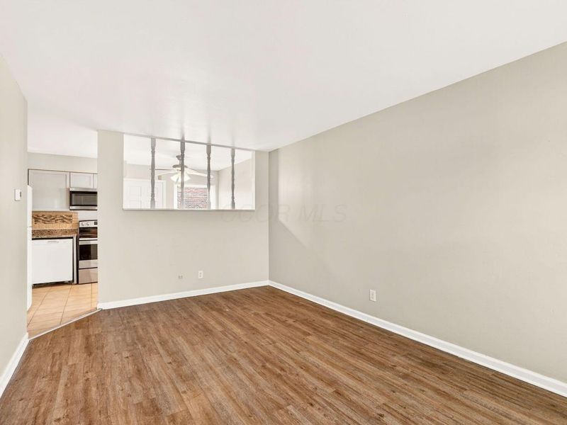 5705 Tamarack Boulevard W, Unit F, Columbus, OH 43229 Photo 23