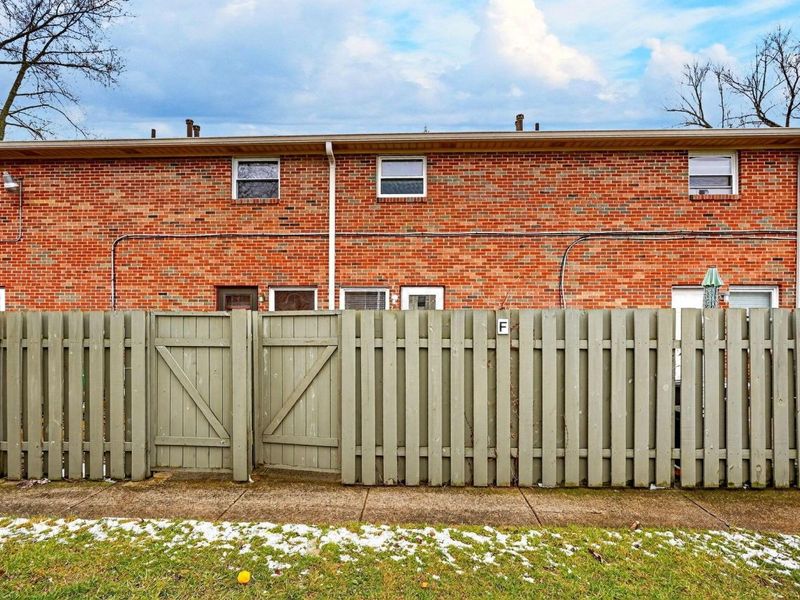 5705 Tamarack Boulevard W, Unit F, Columbus, OH 43229 Photo 40