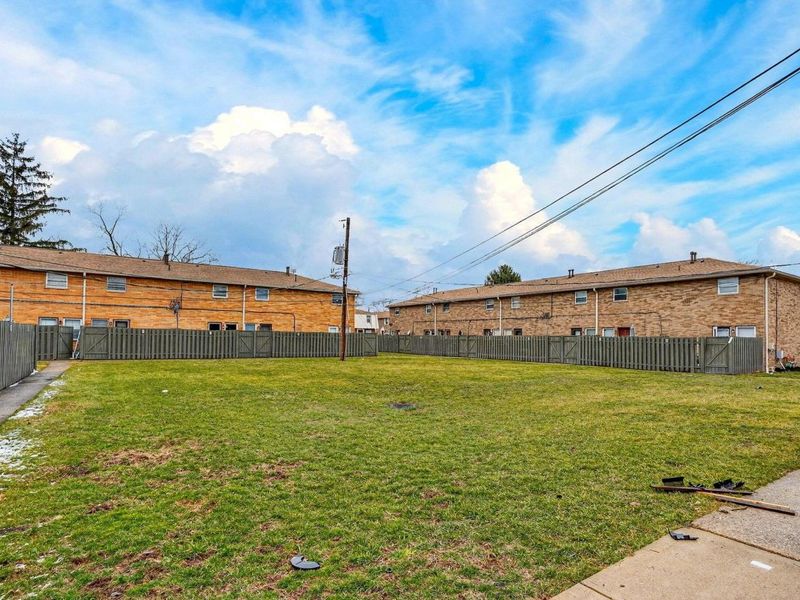 5705 Tamarack Boulevard W, Unit F, Columbus, OH 43229 Photo 45