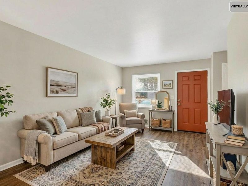 5705 Tamarack Boulevard W, Unit F, Columbus, OH 43229 Photo 9