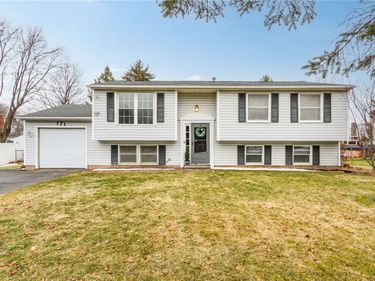 171 Covered Wagon , Accord, NY 14586