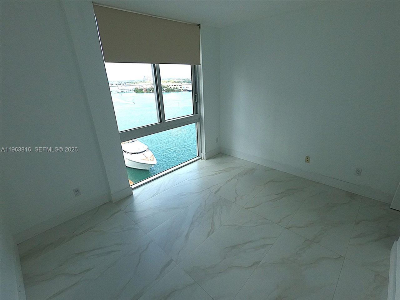 335 S Biscayne Blvd, Unit 1712, Miami, FL 33131 Photo