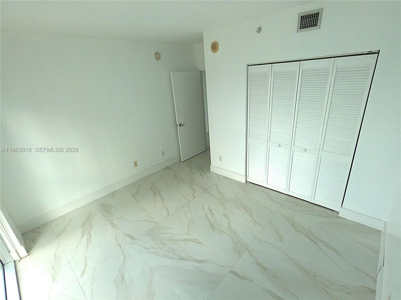 335 S Biscayne Blvd, Unit 1712, Miami, FL 33131 Photo