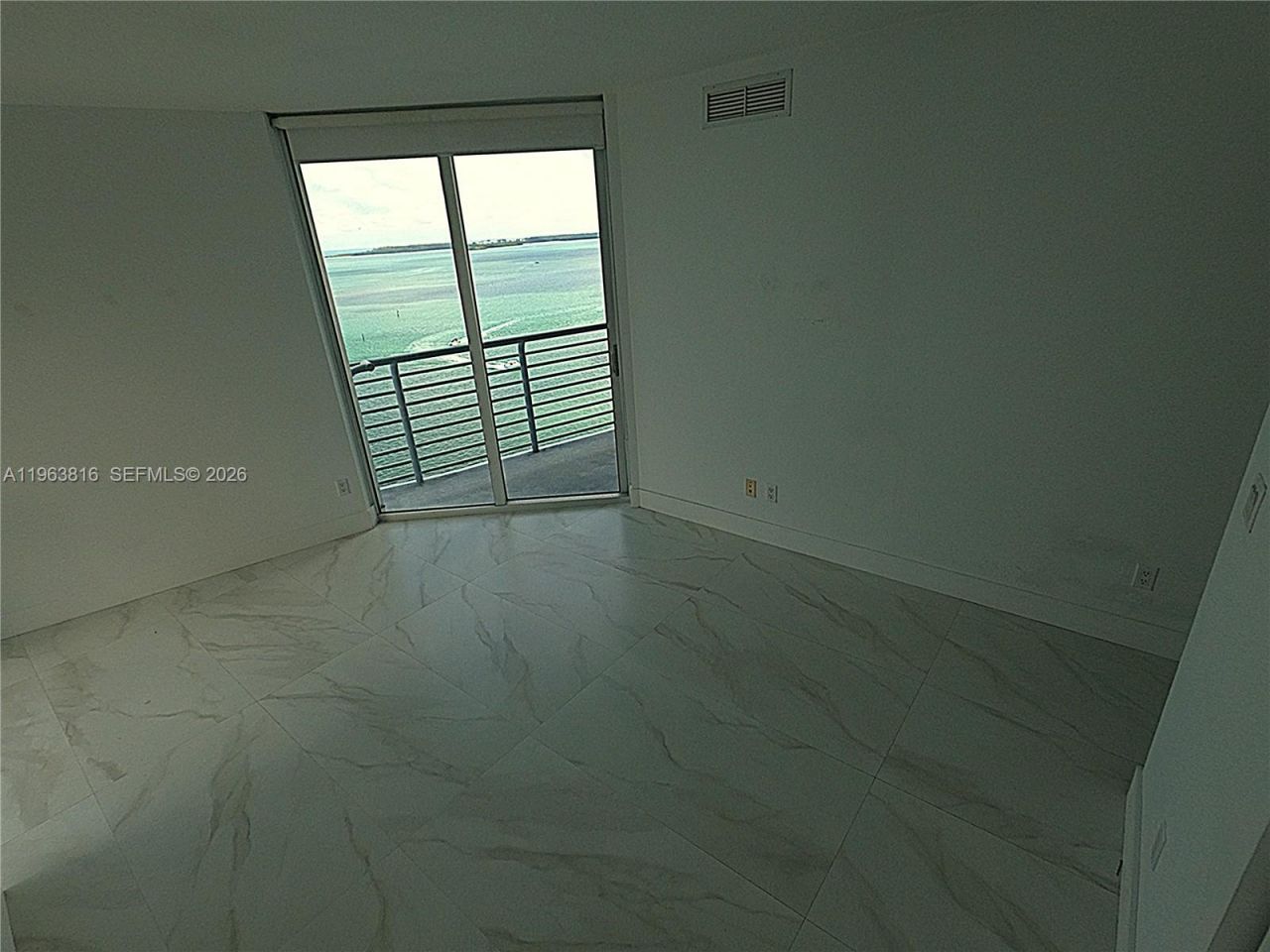 335 S Biscayne Blvd, Unit 1712, Miami, FL 33131 Photo