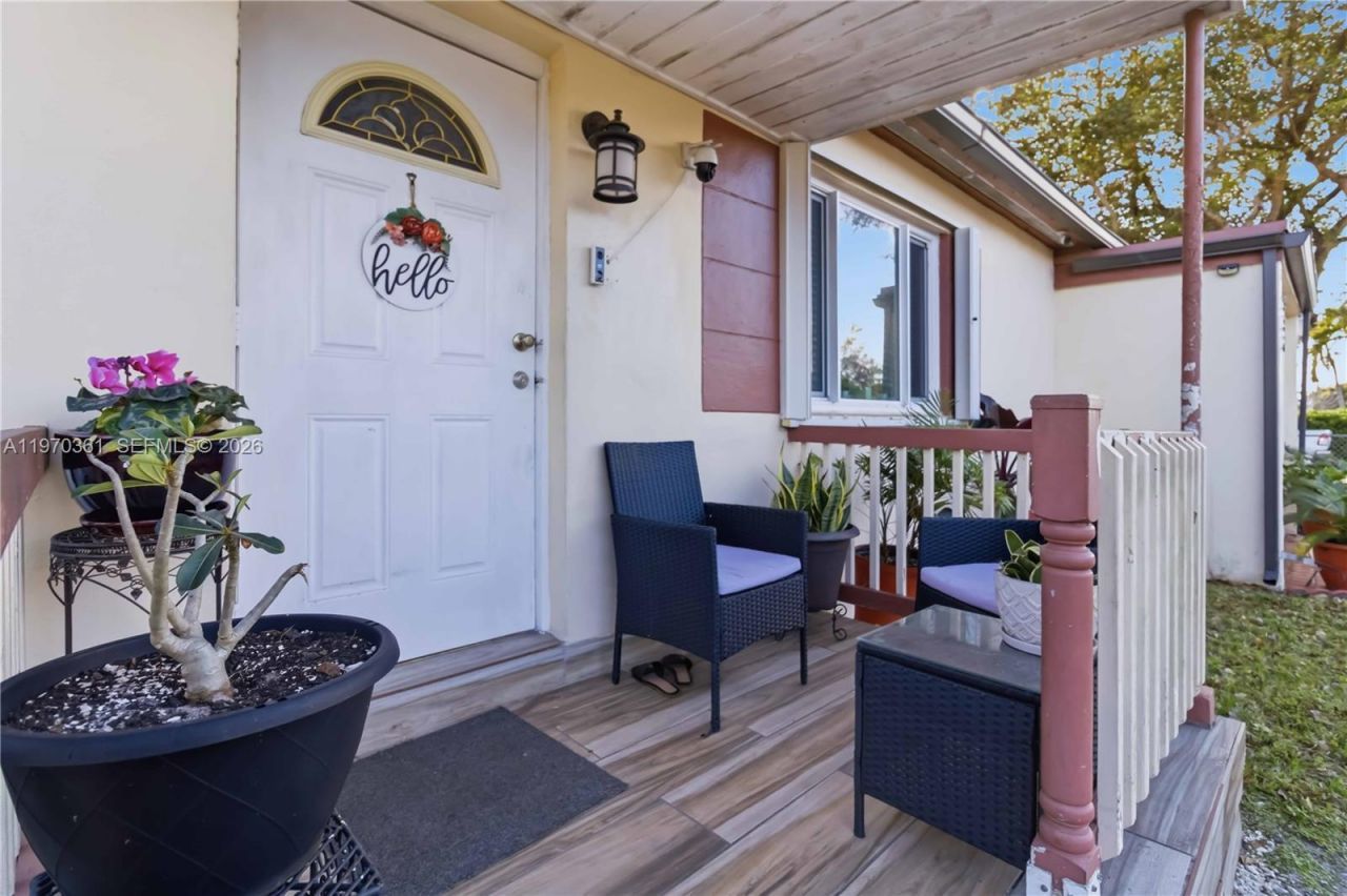 380 NW 133rd St , North Miami, FL 33168 Photo