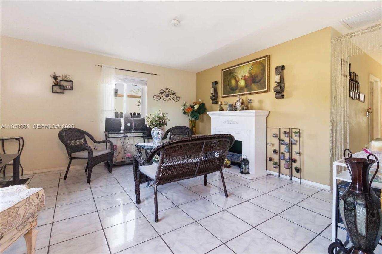 380 NW 133rd St, North Miami, FL 33168 Photo