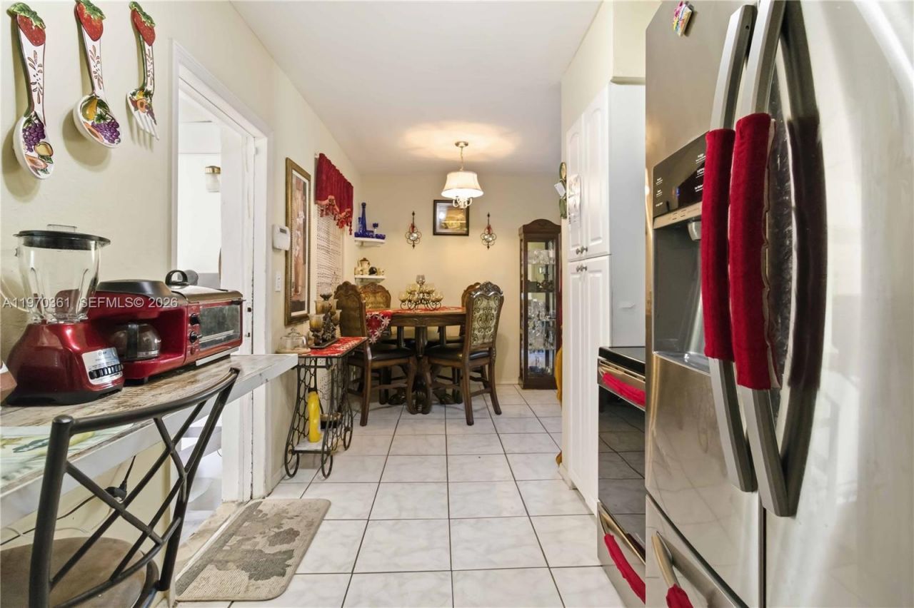 380 NW 133rd St, North Miami, FL 33168 Photo