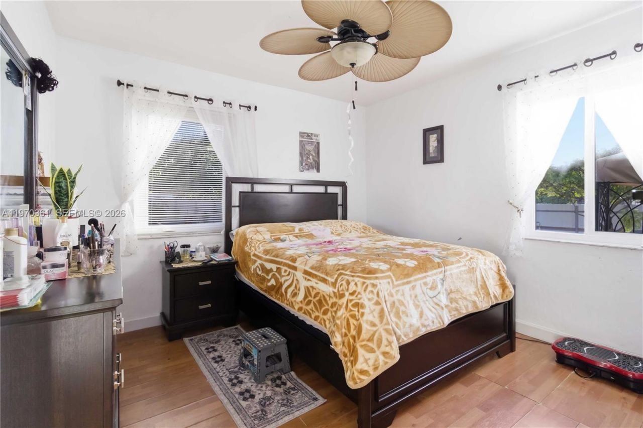 380 NW 133rd St, North Miami, FL 33168 Photo