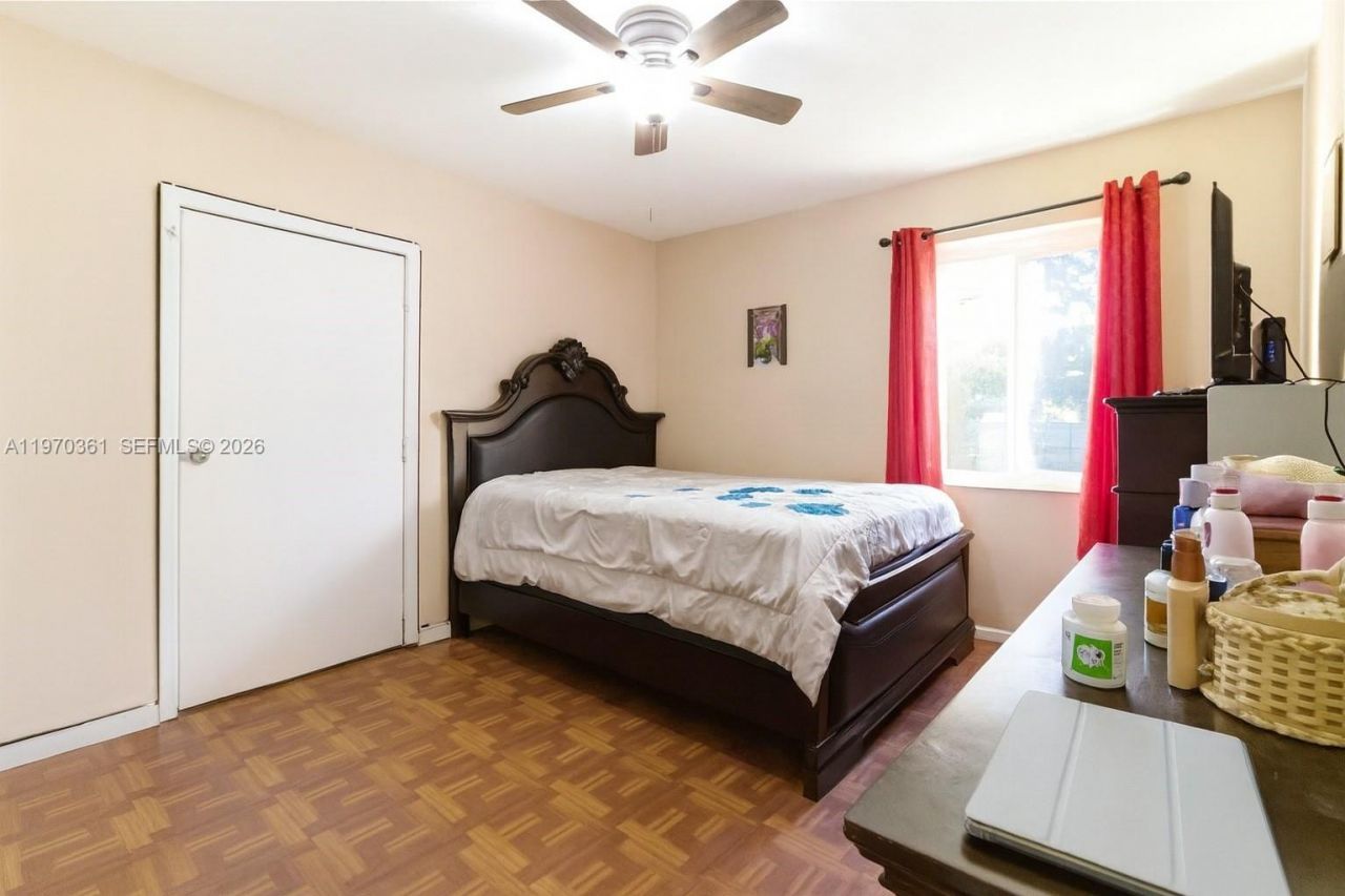 380 NW 133rd St, North Miami, FL 33168 Photo