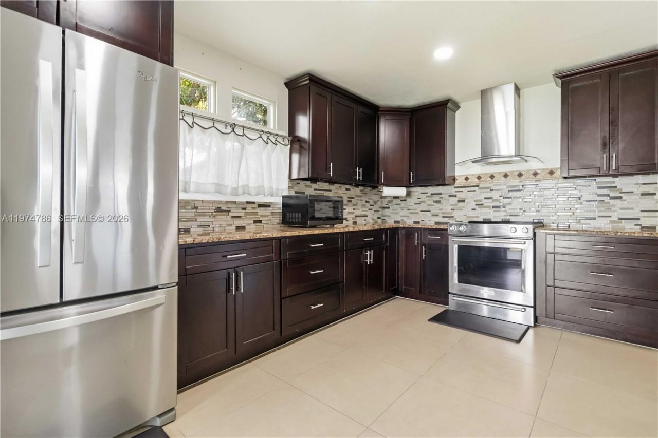 5616 NW 48th Way , Tamarac, FL 33319 Photo