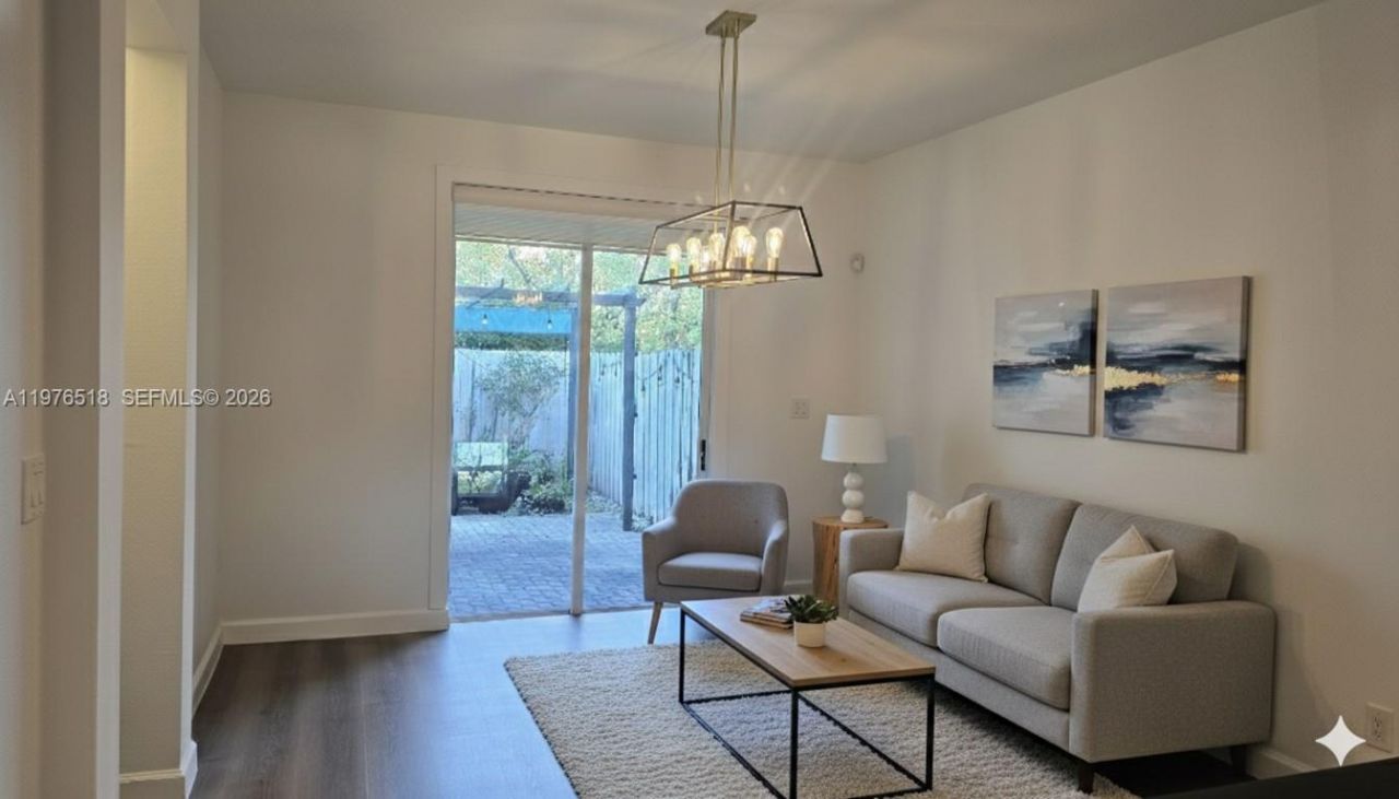 7406 NW 108th Path , Doral, FL 33178 Photo