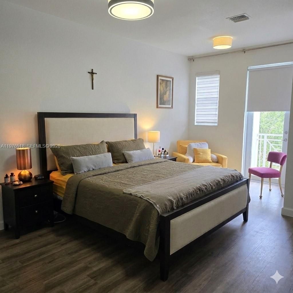 7406 NW 108th Path , Doral, FL 33178 Photo