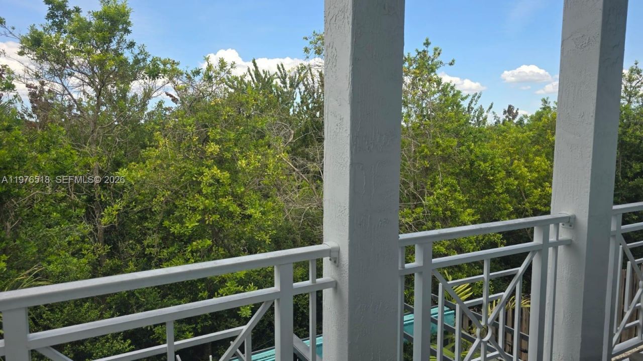 7406 NW 108th Path , Doral, FL 33178 Photo