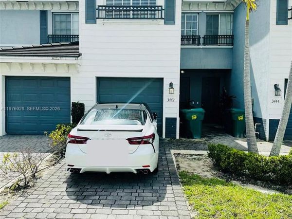 3442 NW 13th St, Lauderhill, FL 33311