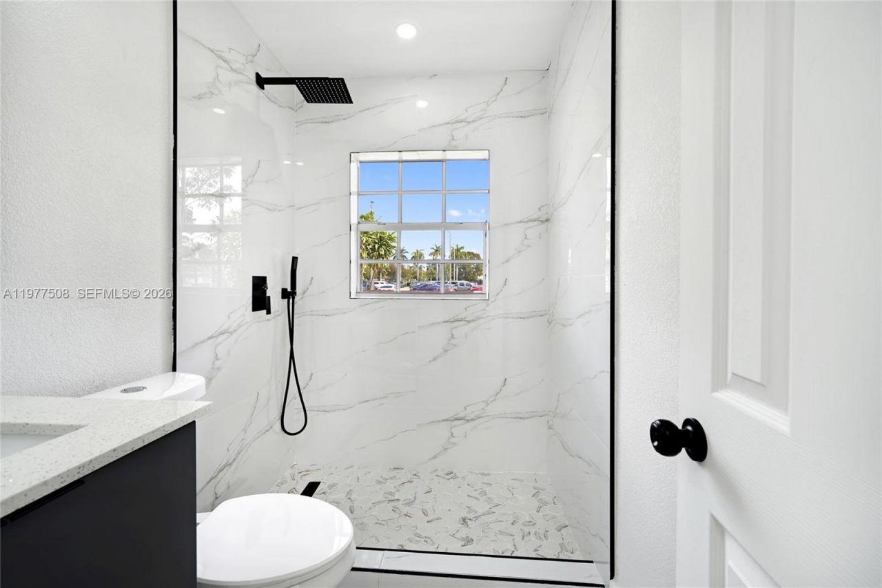 18220 NW 31st Ave, Miami Gardens, FL 33056 Photo