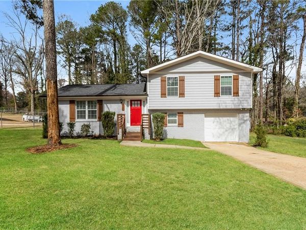 4111 Northstrand Drive , Decatur, GA 30035