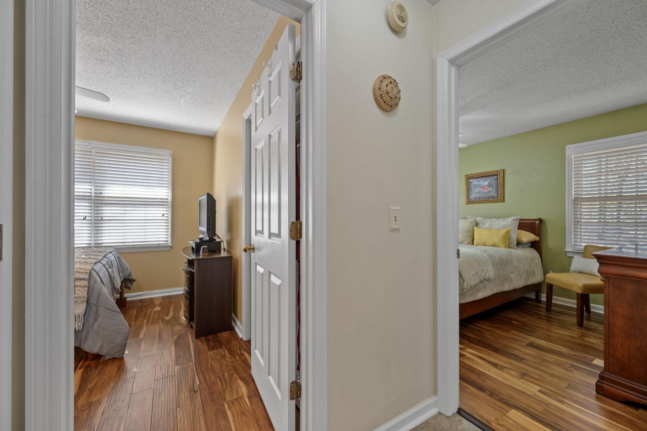 153 Hickory Trace Drive Photo 15