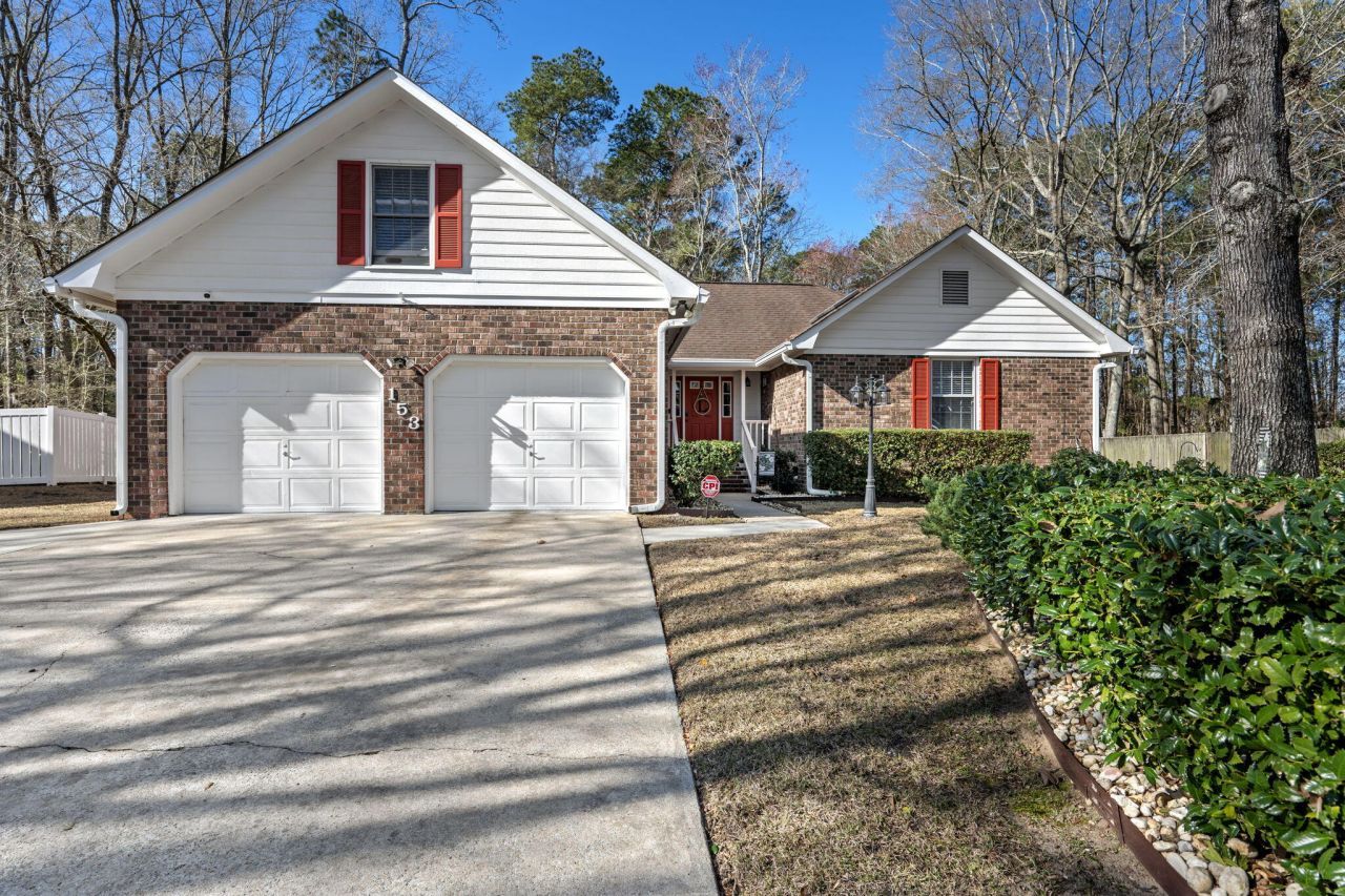 153 Hickory Trace Drive Photo 2