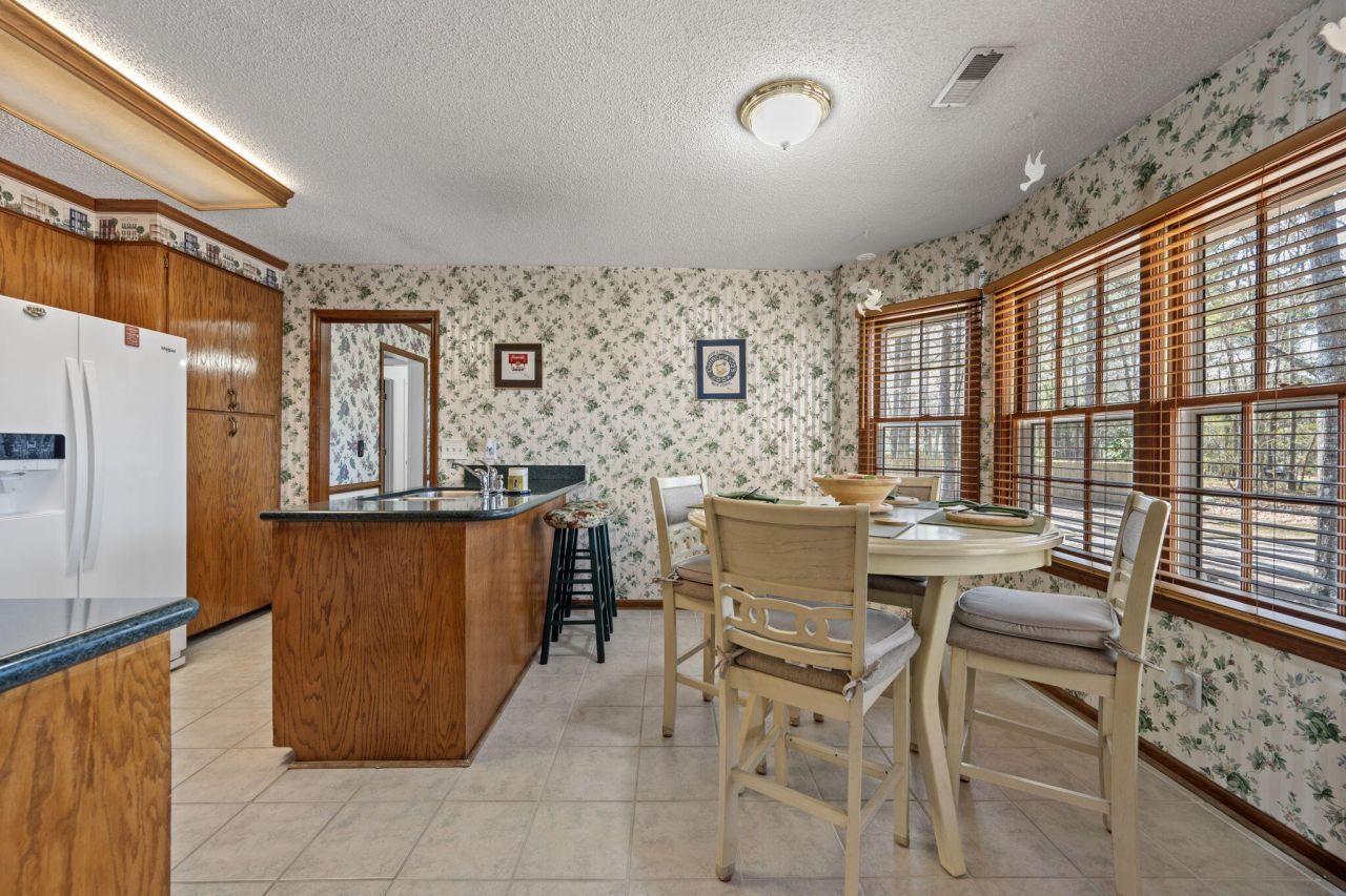 153 Hickory Trace Drive Photo 26