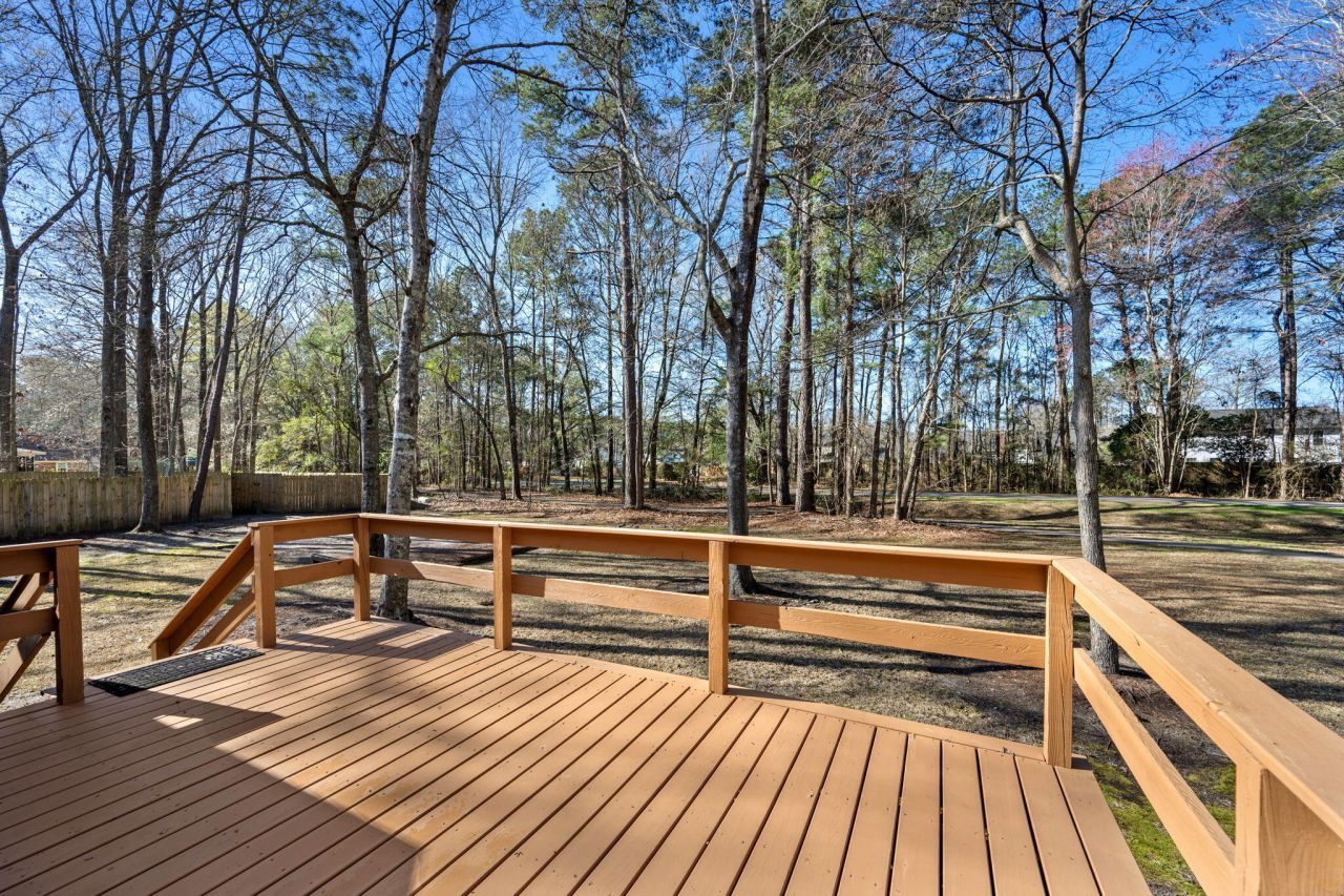 153 Hickory Trace Drive Photo 9