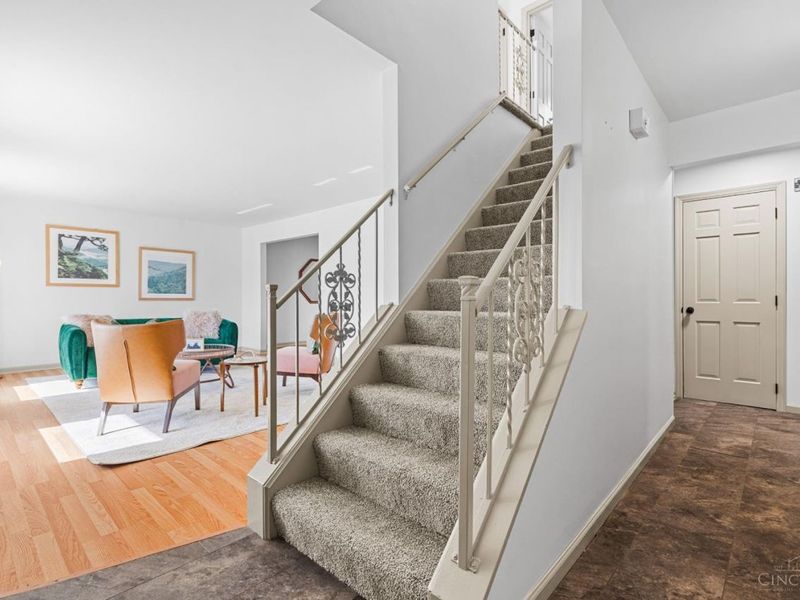 7988 Woodruff Road, Cincinnati, OH 45255 Photo 18