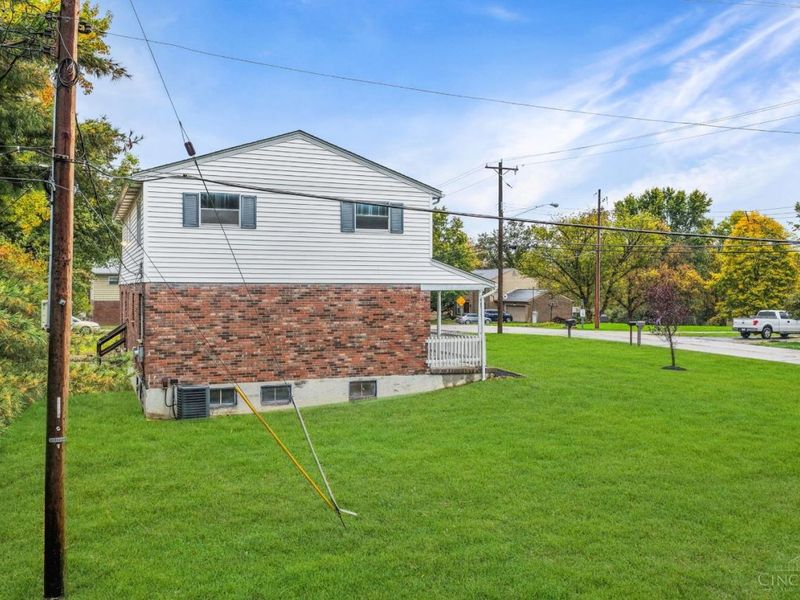 7988 Woodruff Road, Cincinnati, OH 45255 Photo 7