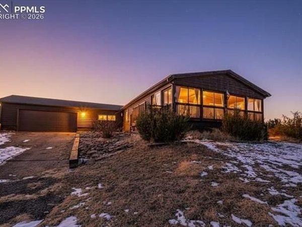 8435 Savage Road, Beulah, CO 81023