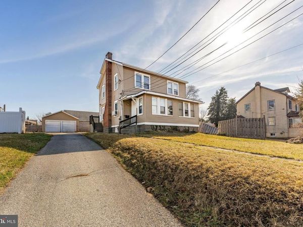 150 KEDRON AVENUE, FOLSOM, PA 19033