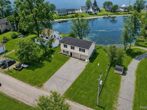 6198 Brancheau Road, Berlin Township, Mi 48166