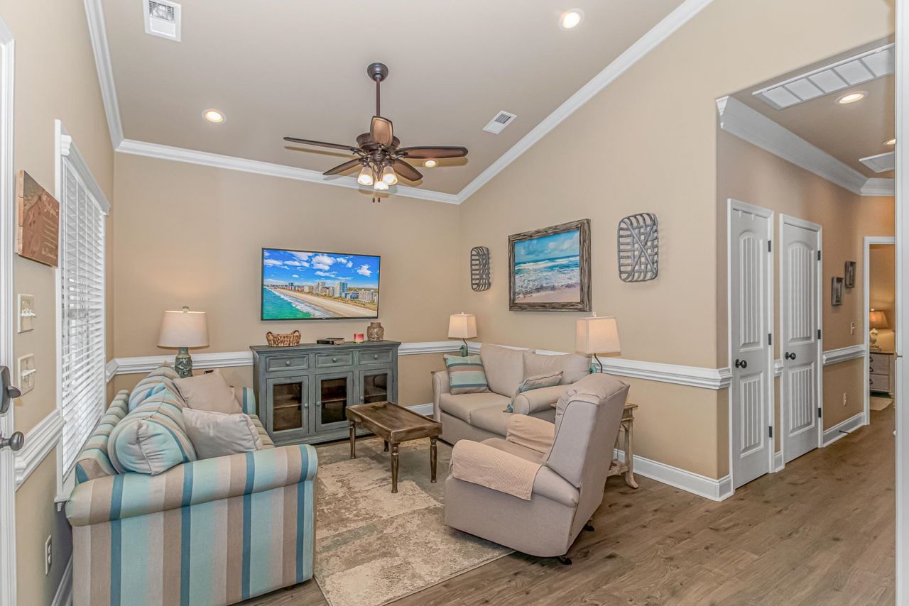 6001-1364a S Kings Hwy.  Photo 10